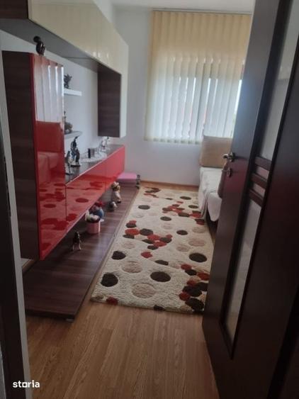 Casă cu 4 camere cu Teren 500 Mp în Central