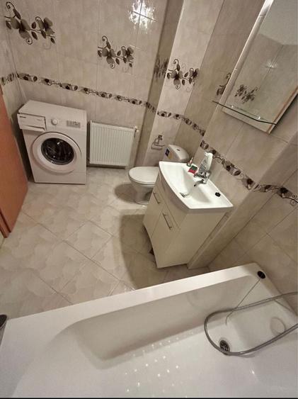 Apartament cu 2 camere decomandat în Mihai Viteazul