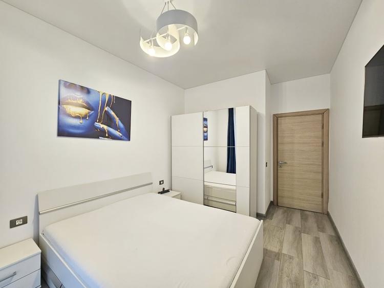 Apartament cu 2 camere decomandat, mobilat în Mamaia-Sat