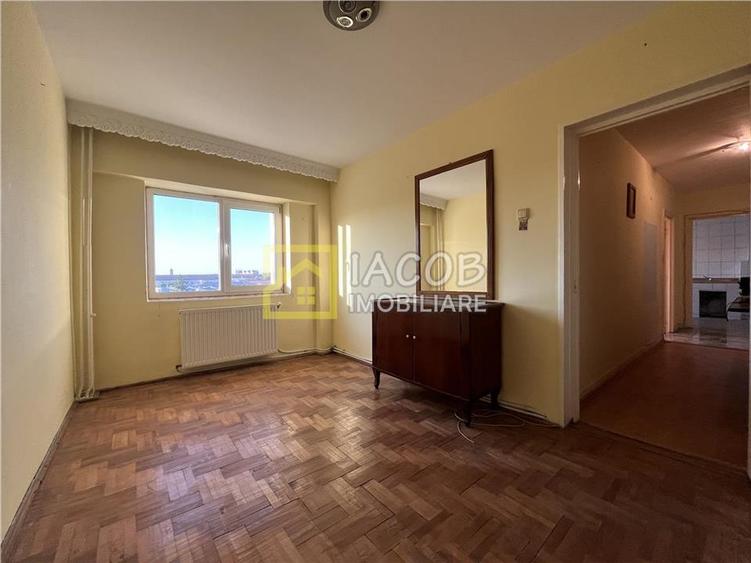 Apartament cu 2 camere decomandat în Central