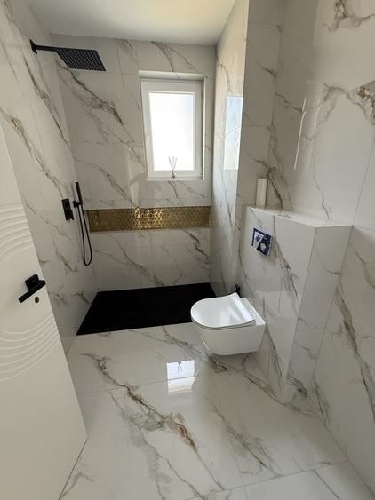 Apartament cu 3 camere în Ultracentral