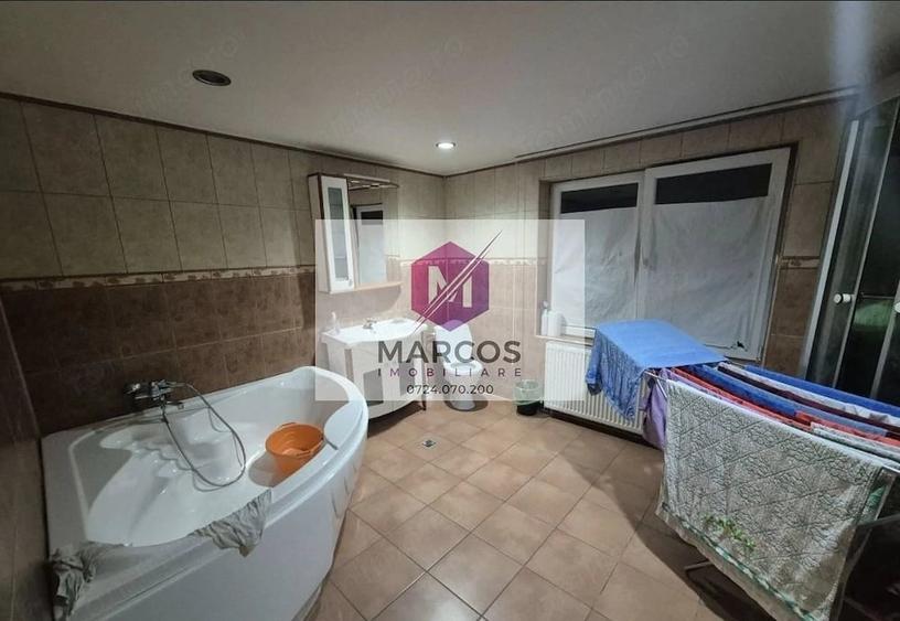 Spațiu comercial, de 400 mp, în Cuptoare (Reșița)