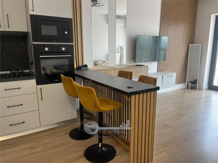 Apartament cu 2 camere semidecomandat în Tudor Vladimirescu