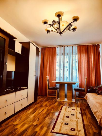 Apartament cu 2 camere decomandat în Dristor