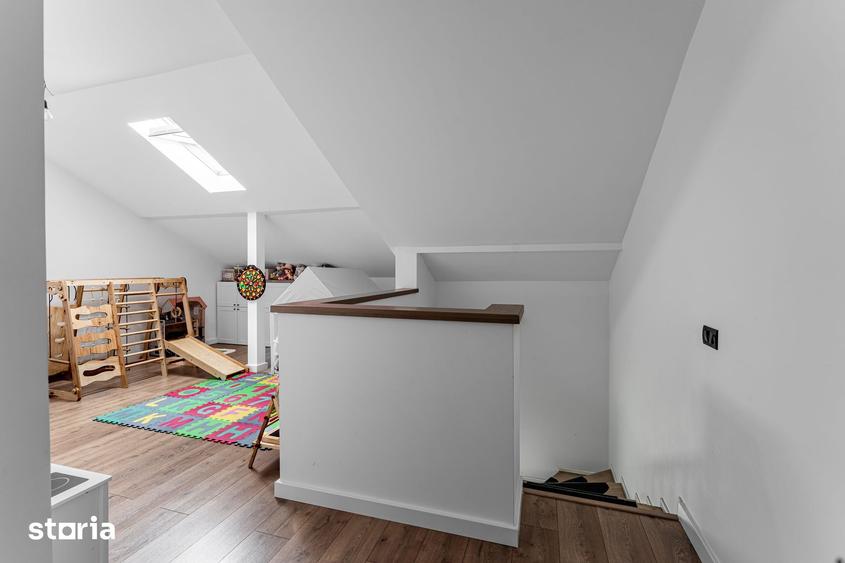 Casă cu 5 camere cu Teren 110 Mp în Chiajna