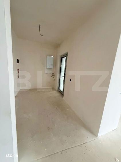 Casă cu 4 camere cu Canalizare în Sânpetru