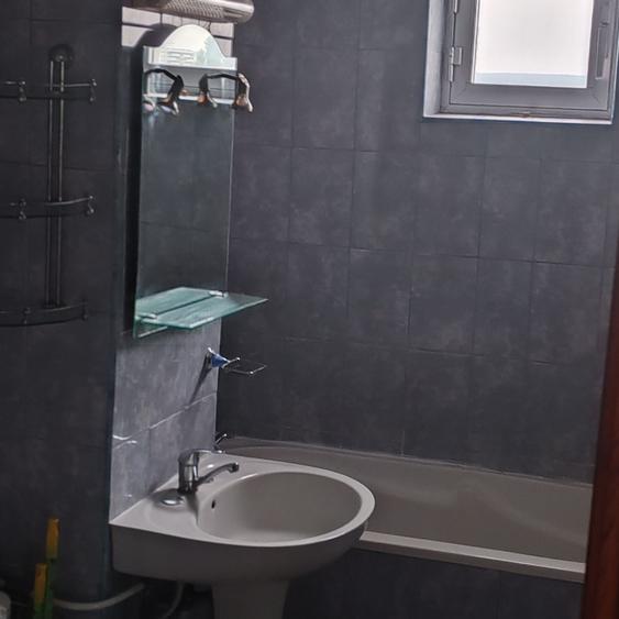 Apartament cu 2 camere decomandat în Exterior Vest