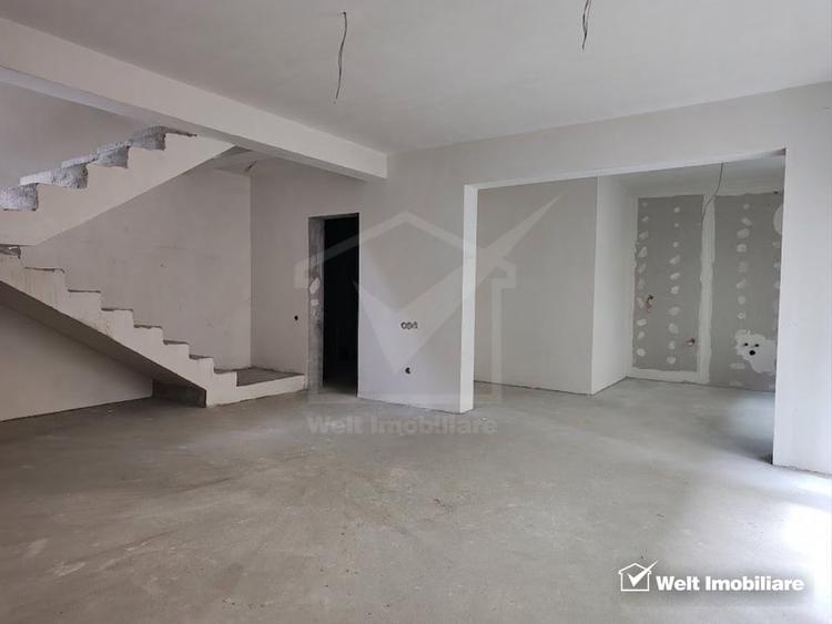 Duplex cu 4 camere cu Canalizare în Dâmbul Rotund