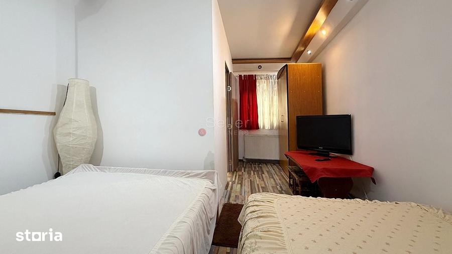 Apartament cu 3 camere în Schei