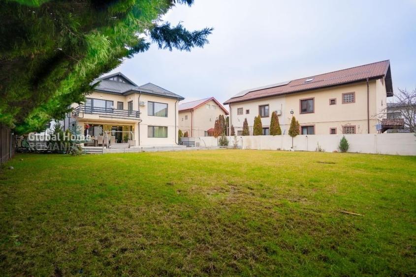 Casă cu 8 camere cu Teren 1038 Mp în Pantelimon