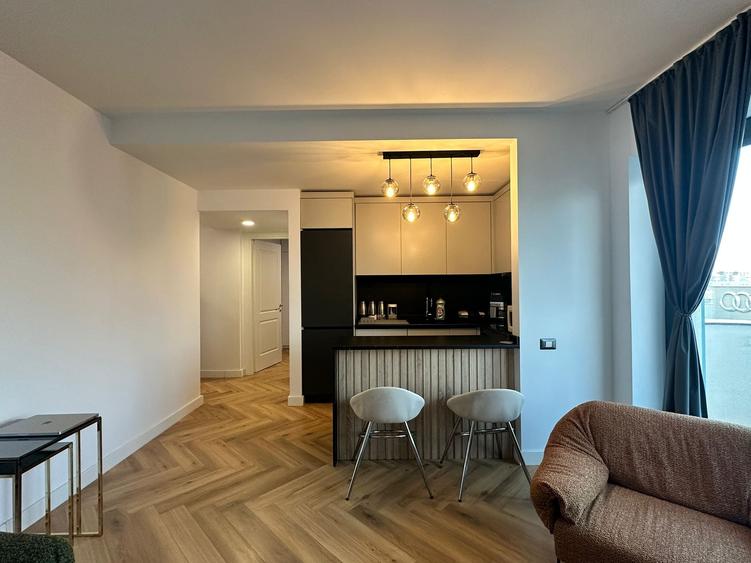 Apartament cu 2 camere semidecomandat în Pipera