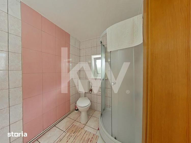 Casă cu 5 camere cu Teren 400 Mp în Moieciu