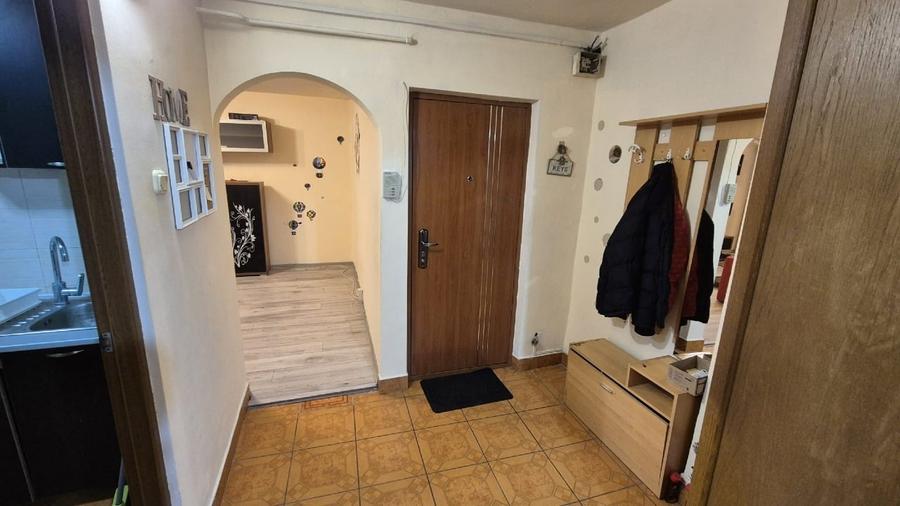 Apartament cu 2 camere decomandat în Micălaca