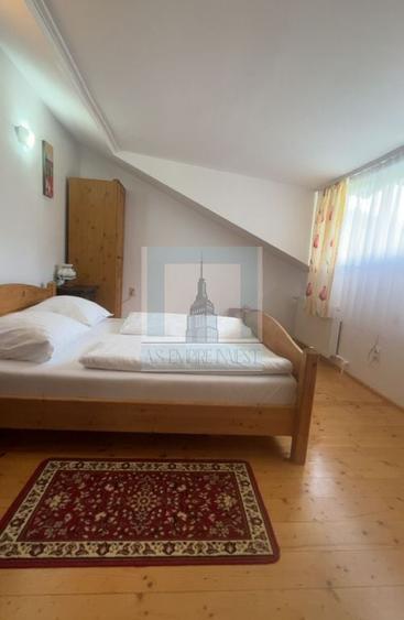 Casă cu 5 camere cu Teren 340 Mp în Central