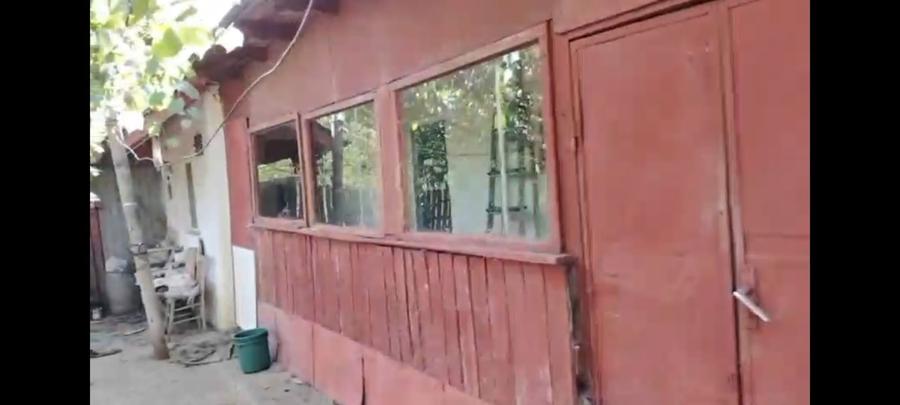 Casă cu 3 camere cu Teren 1685 Mp în Valter Mărăcineanu