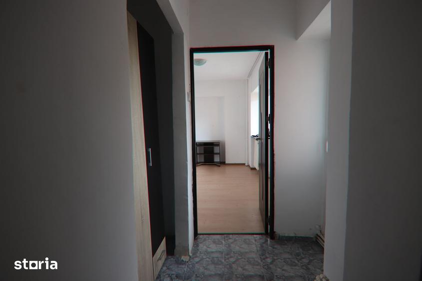 Apartament cu 2 camere decomandat în Gară