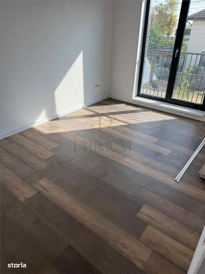 Casă cu 4 camere în Giroc