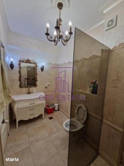 Apartament cu 3 camere semidecomandat în Timpuri Noi
