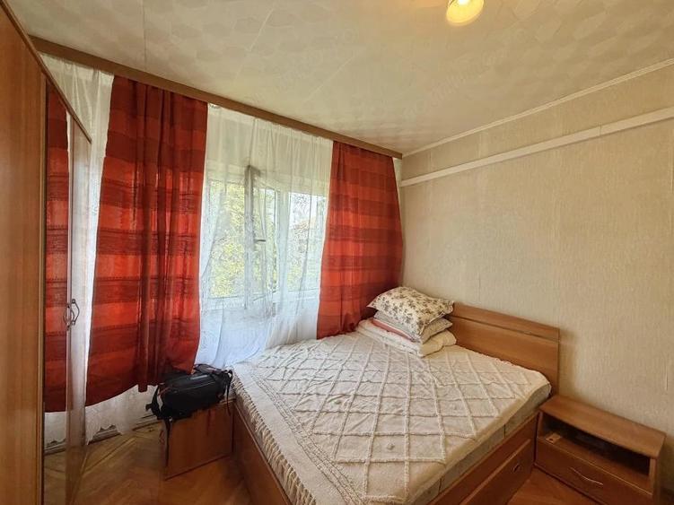 Apartament cu 2 camere decomandat în Soarelui