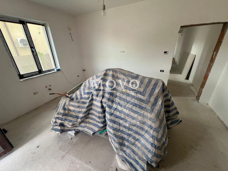 Duplex cu 4 camere cu Canalizare în Giroc
