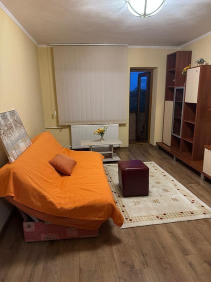 Apartament cu 2 camere circular în Tomis IV
