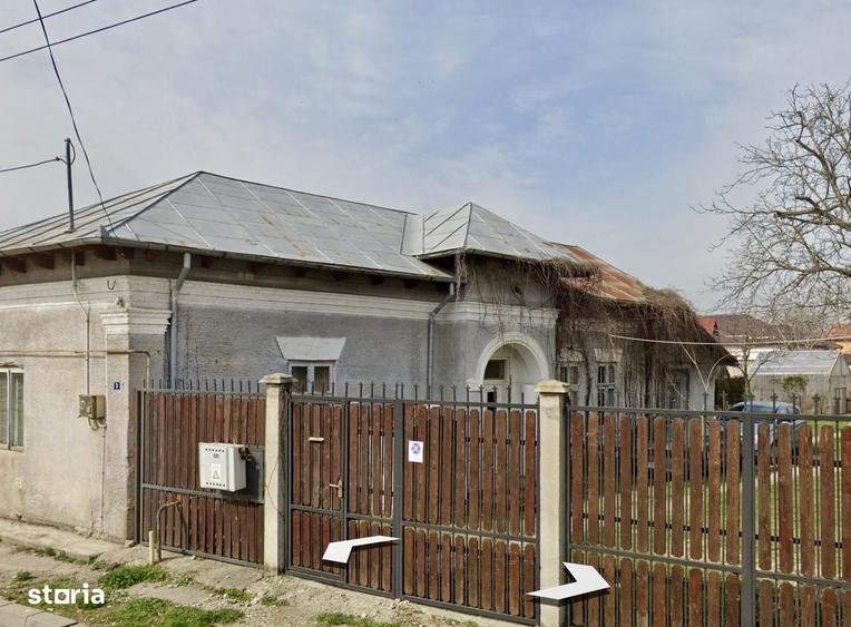 Casa de vanzare Bal? teren 650 mp, utilita?i, zona centrala - 1