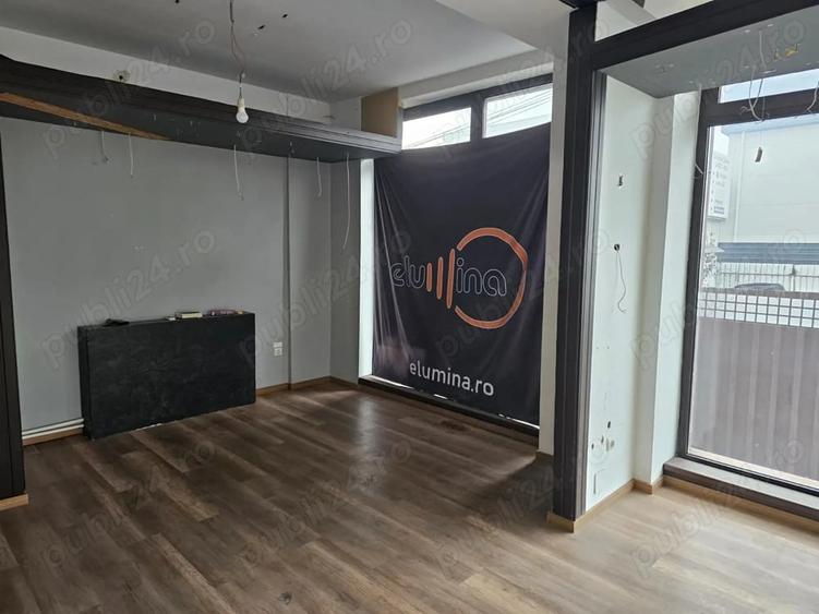 Spațiu comercial, de 50 mp, în Central