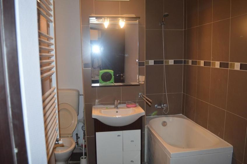 2 Camere - Mosilor - Centrala proprie - Metrou - 4