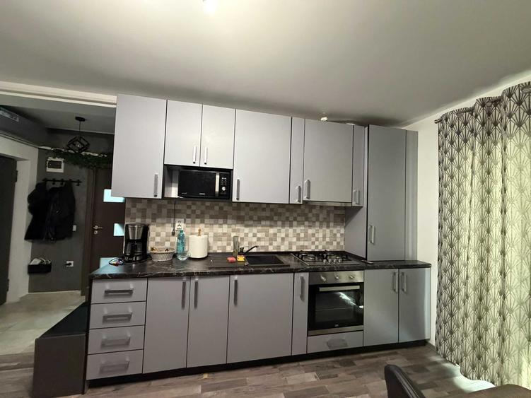 Apartament cu 2 camere semidecomandat în Popas Păcurari
