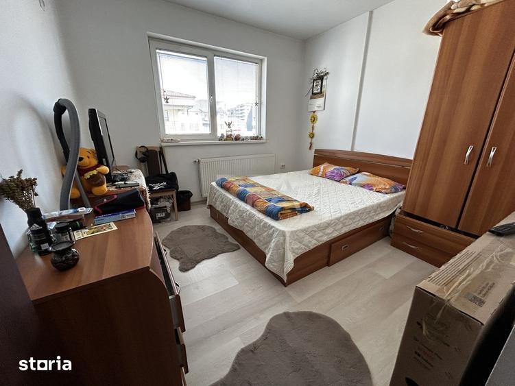 Apartament cu 3 camere, mobilat în Central