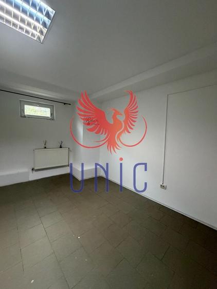Birou, de 14 mp, în Central