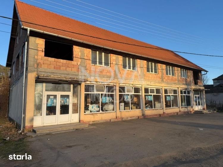 Spațiu comercial, de 500 mp, în Brădeni