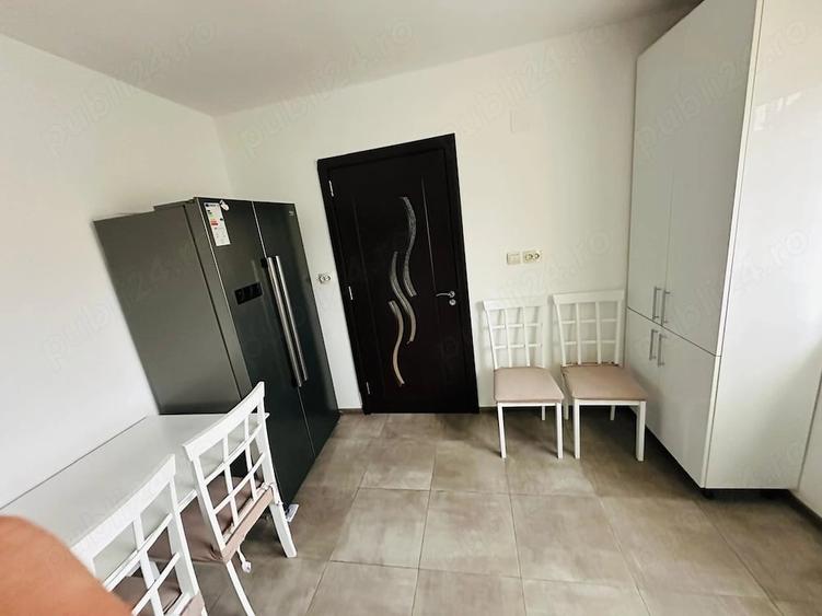 Casă cu Teren 250 Mp în Central