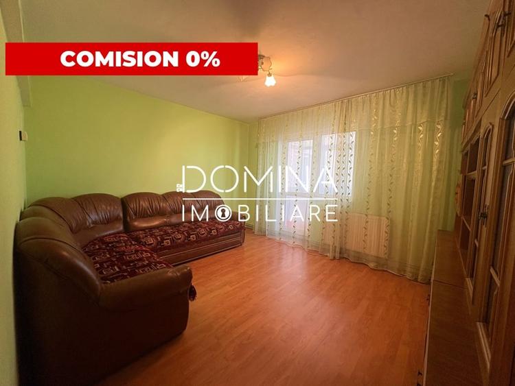 Apartament cu 3 camere decomandat, mobilat în 9 Mai