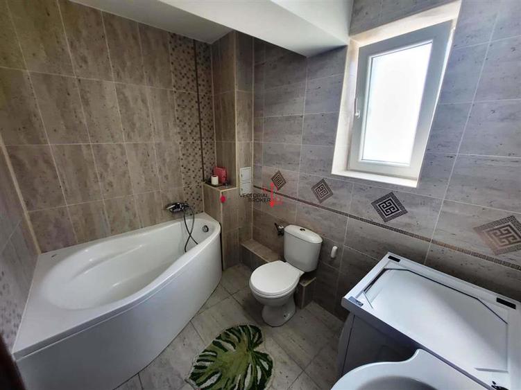 3 CAMERE DECOMANDAT / LOC PARCARE - 1
