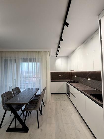 Apartament cu 3 camere în Dumbrăvița