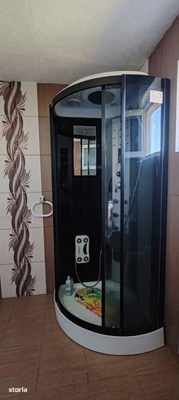 Casă cu 5 camere cu Piscina în Nord