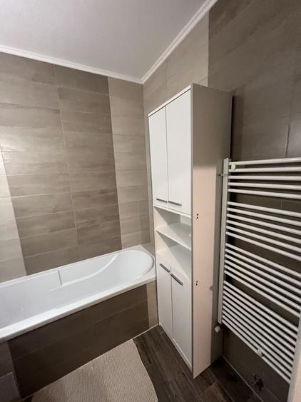 Garsonieră decomandată în Avantgarden