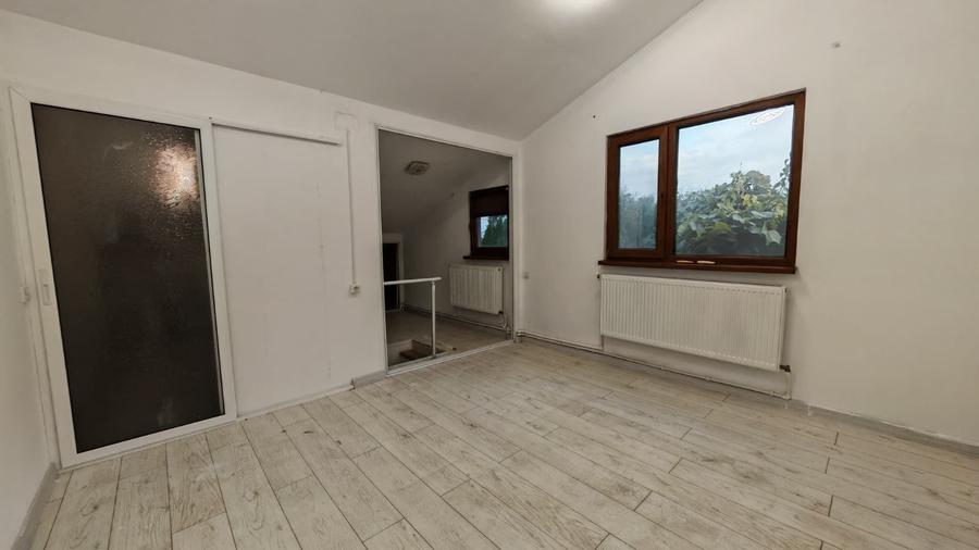 Casă cu 2 camere cu Teren 55 Mp în Nord-Est