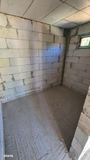 Casă cu 1 camere cu Teren 220 Mp în Băiculești