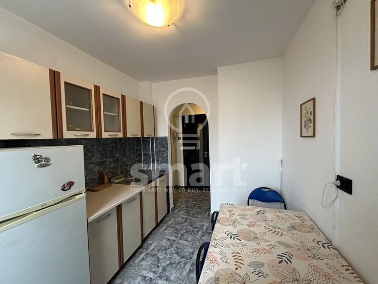 Apartament cu 2 camere semidecomandat, mobilat în Semicentral