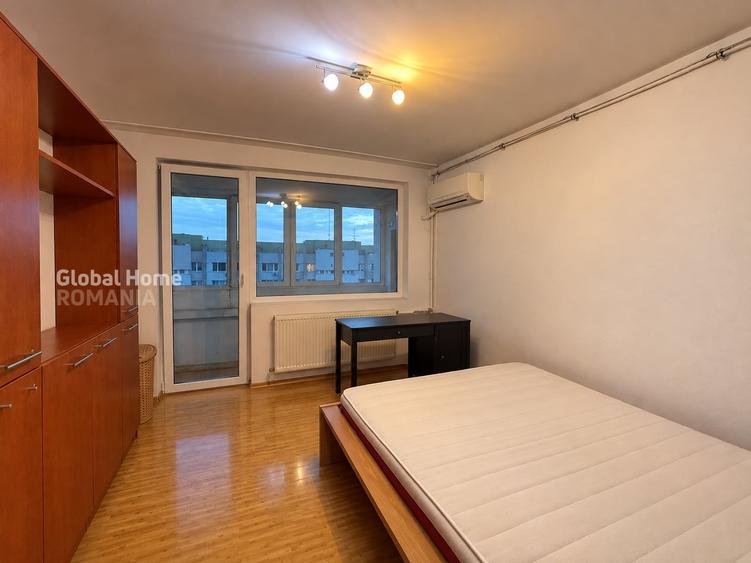 Apartament cu 3 camere semidecomandat, mobilat în Unirii