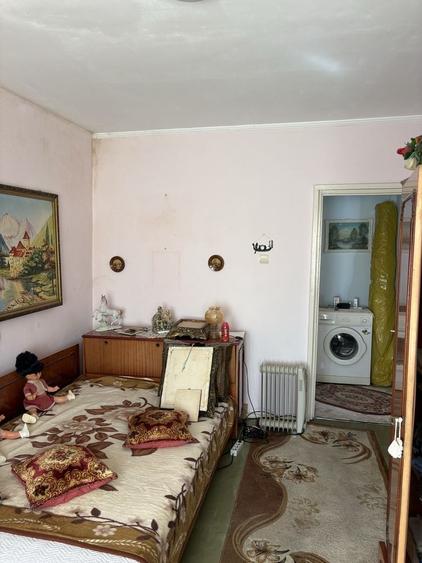 Apartament cu 2 camere semidecomandat în 5 Călărasi