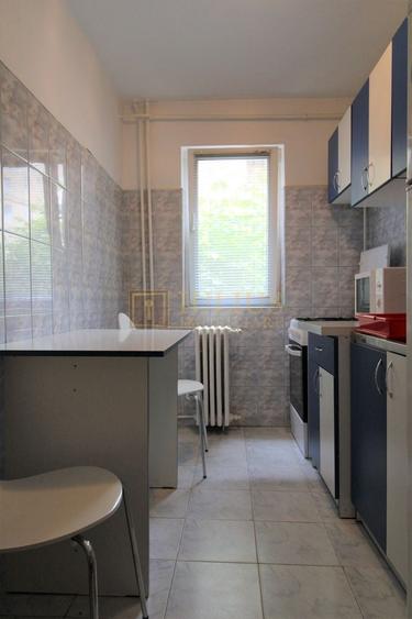 Garsonieră decomandată, mobilată în Complex Studențesc