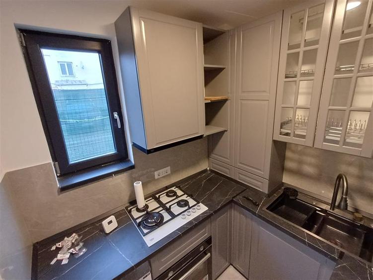 Apartament cu 3 camere decomandat, mobilat în Bularga