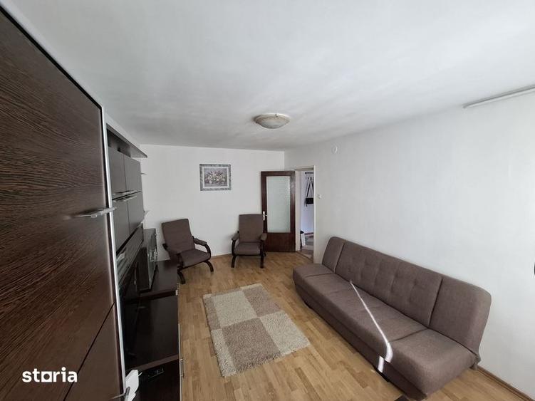 Apartament cu 2 camere decomandat în Ozana