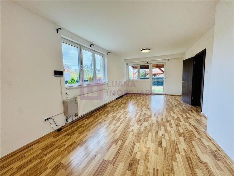 Duplex cu 4 camere cu Canalizare în Șelimbăr