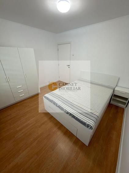 Apartament cu 3 camere decomandat în Lujerului — fotografia 1