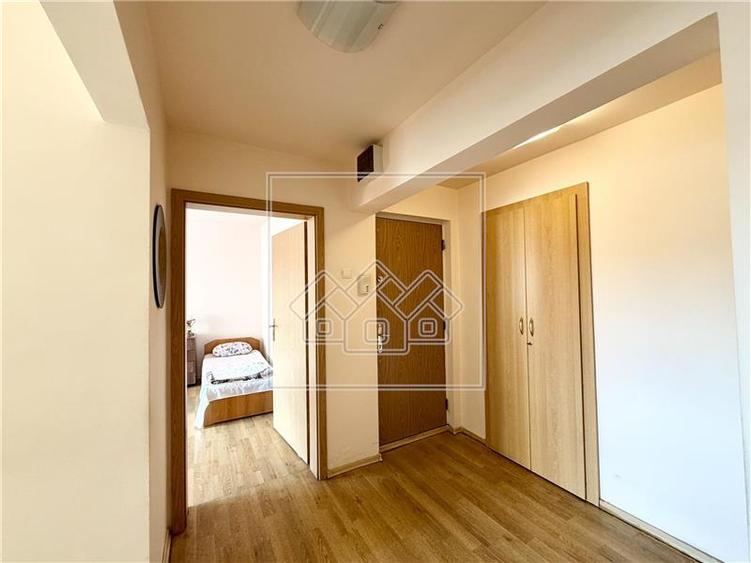 Apartament cu 2 camere, decomandat, etaj 1 - Promenada Mall - 8