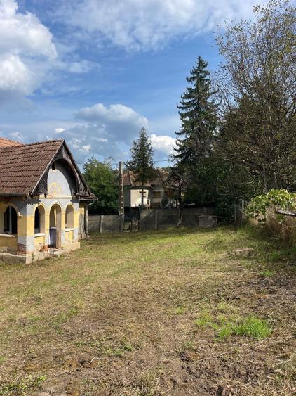 Casă cu 3 camere în Sutoru